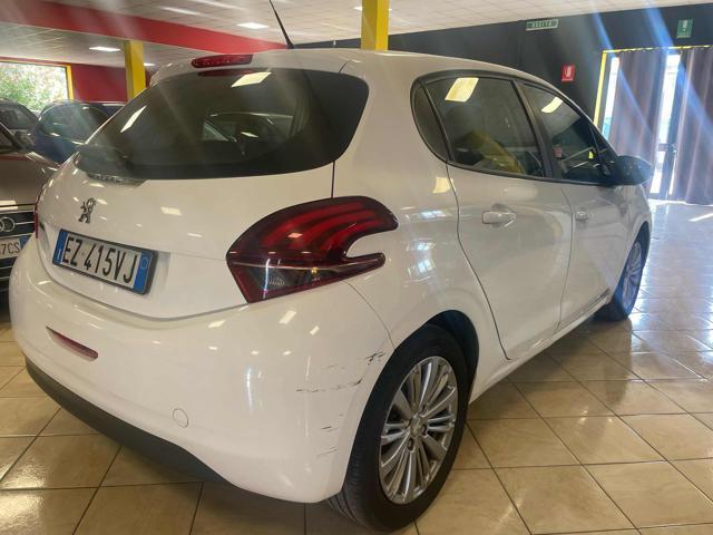 PEUGEOT 208 PureTech 82 5 porte *OK GUIDA NEO PATENAT