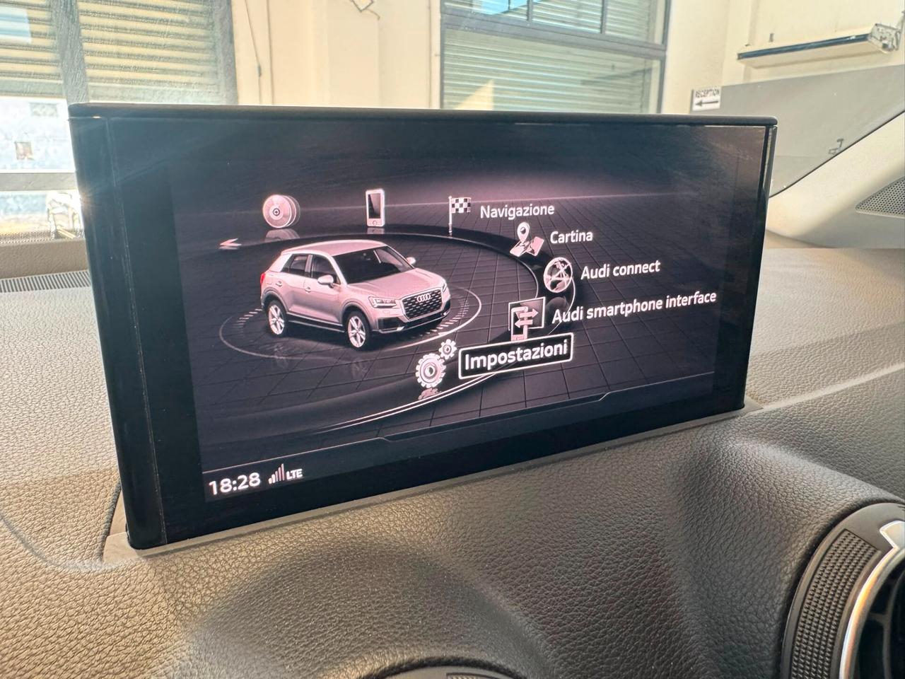 Audi Q2 35 TFSI S tronic Business Advanced