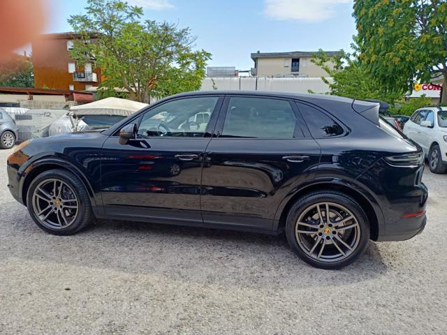 PORSCHE Cayenne 3.0 V6