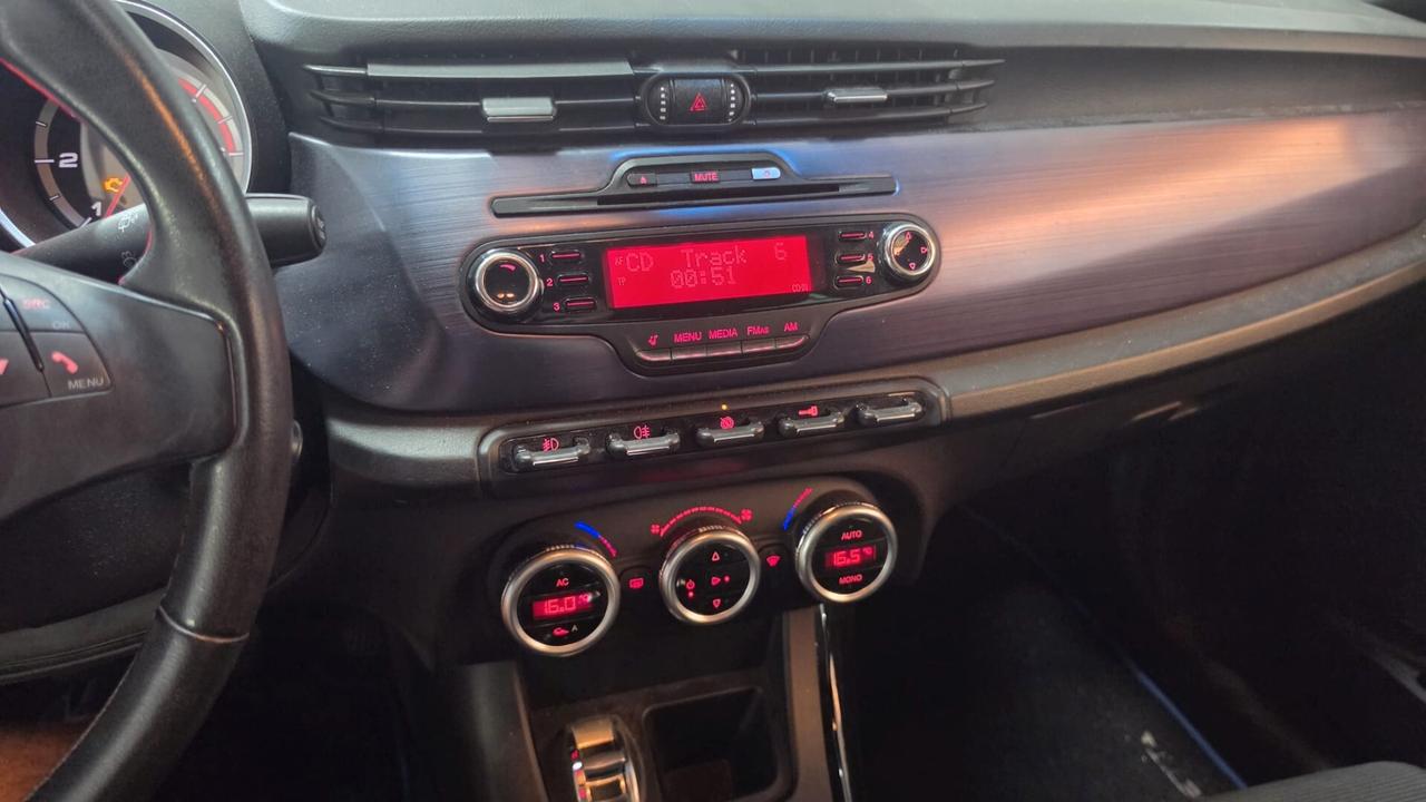 Alfa Romeo Giulietta 1.6 JTDm-2 105 CV Exclusive