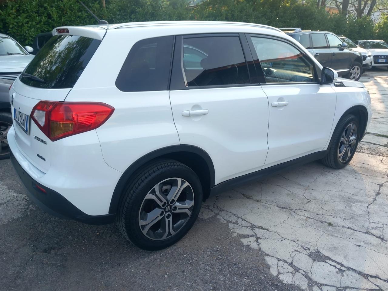Suzuki Vitara 1.6 VVT A/T 4WD AllGrip V-Top