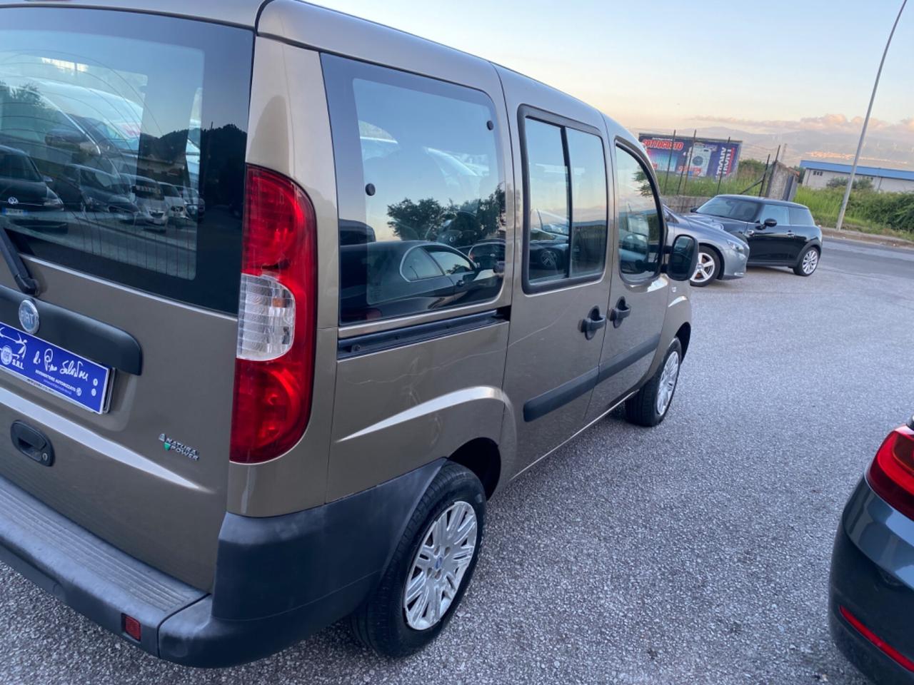 Fiat Doblo Doblò 1.6 16V Natural Power Active