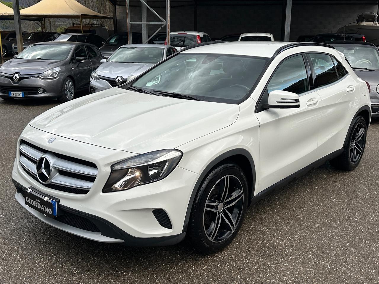 Mercedes-benz GLA 180 d Automatic Premium