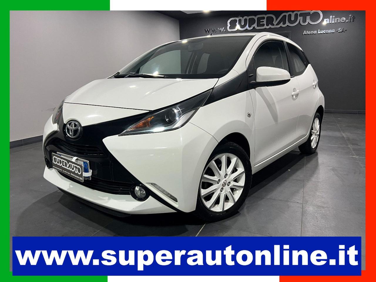 Toyota Aygo 1.0 VVT-i 69 CV 5 porte x-play MY