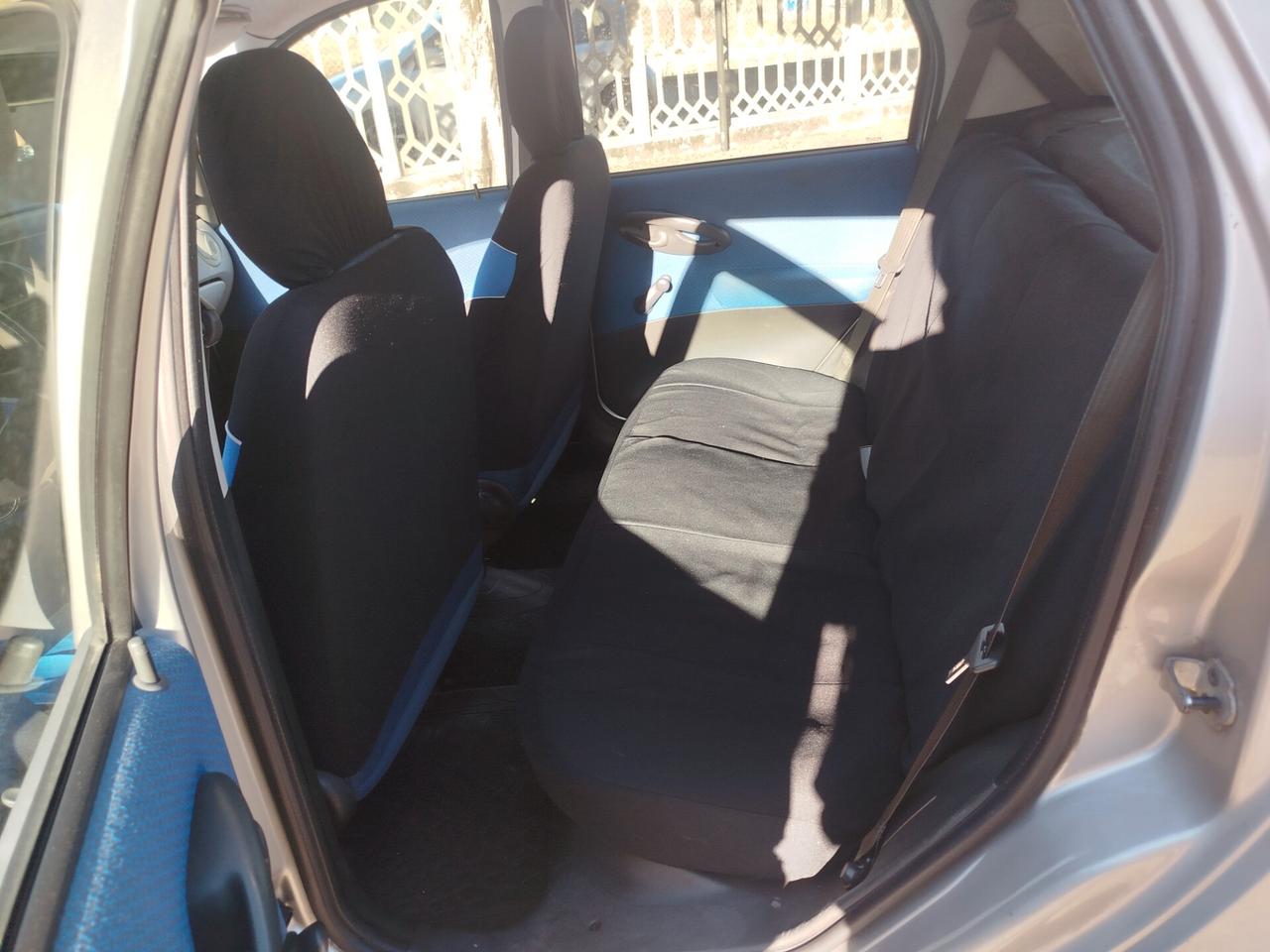 Fiat Punto 1.2i cat 5 porte ELX