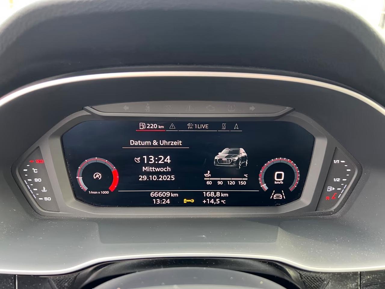 Audi Q3 35 TFSI S line edition