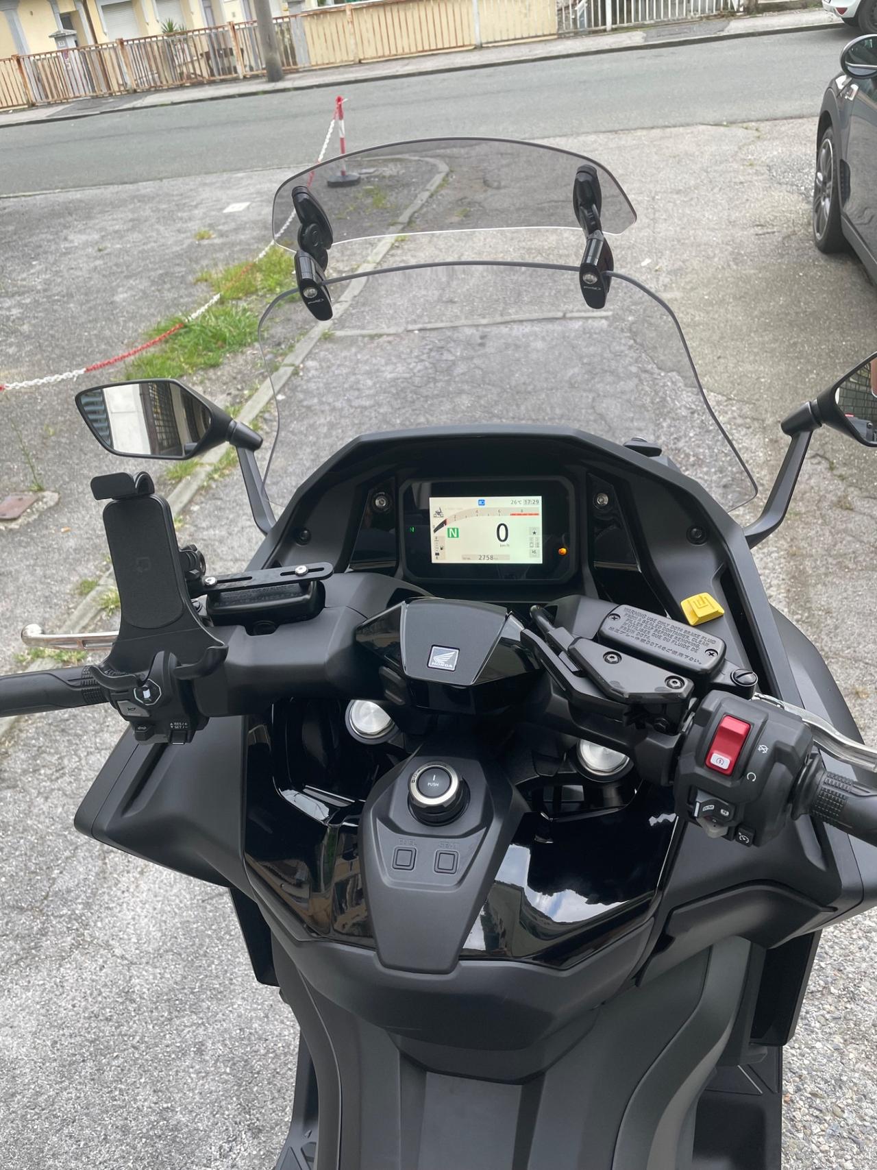Honda Forza