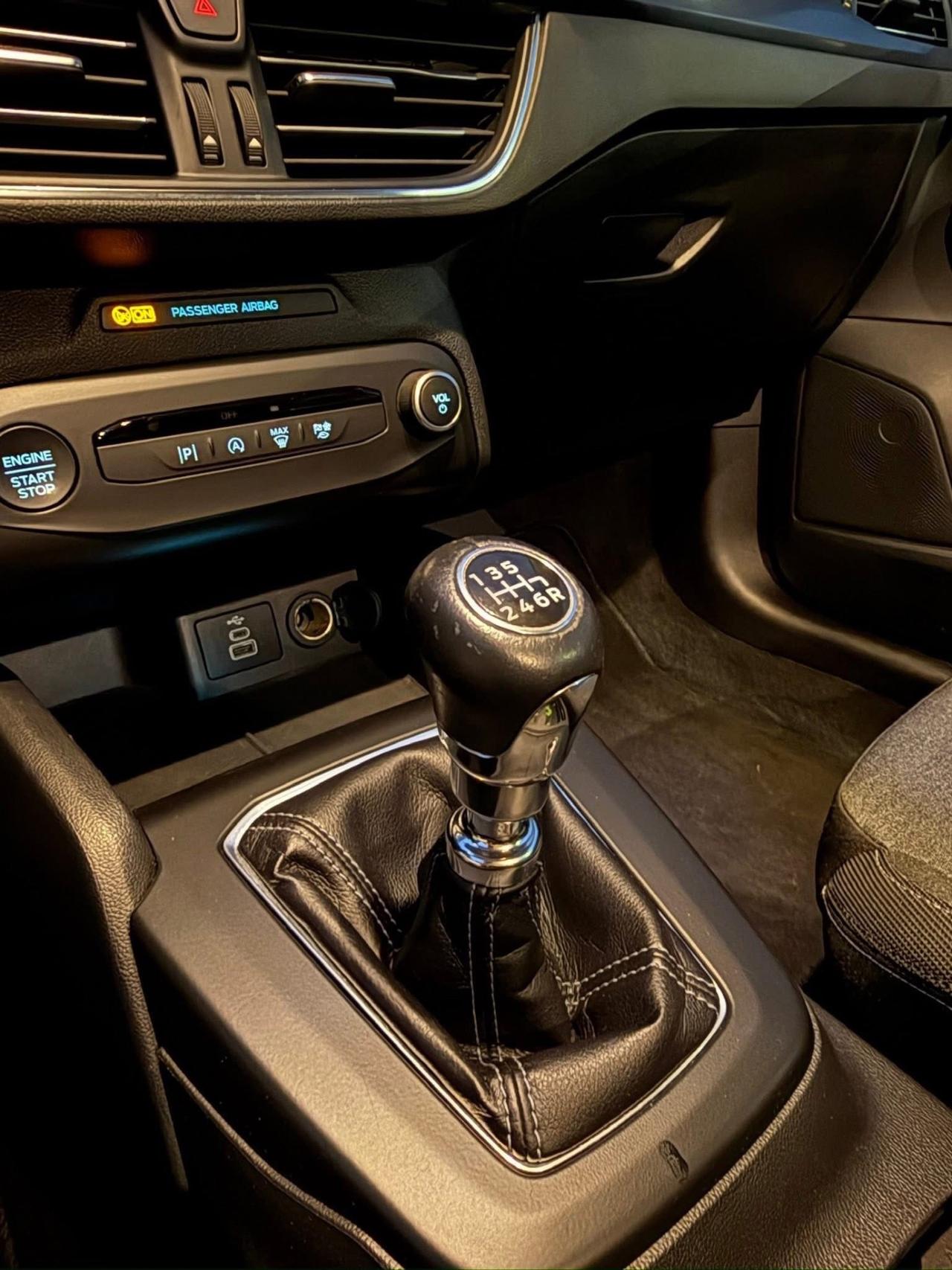 Ford Focus 1.0 EcoBoost Hybrid 125 CV SW Active