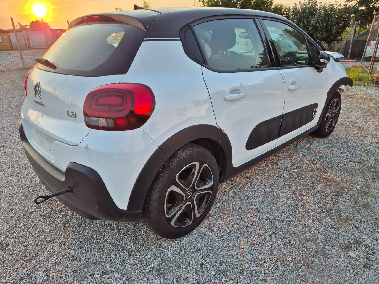 Citroen C3 BlueHDi EXPORT INCIDENTATA