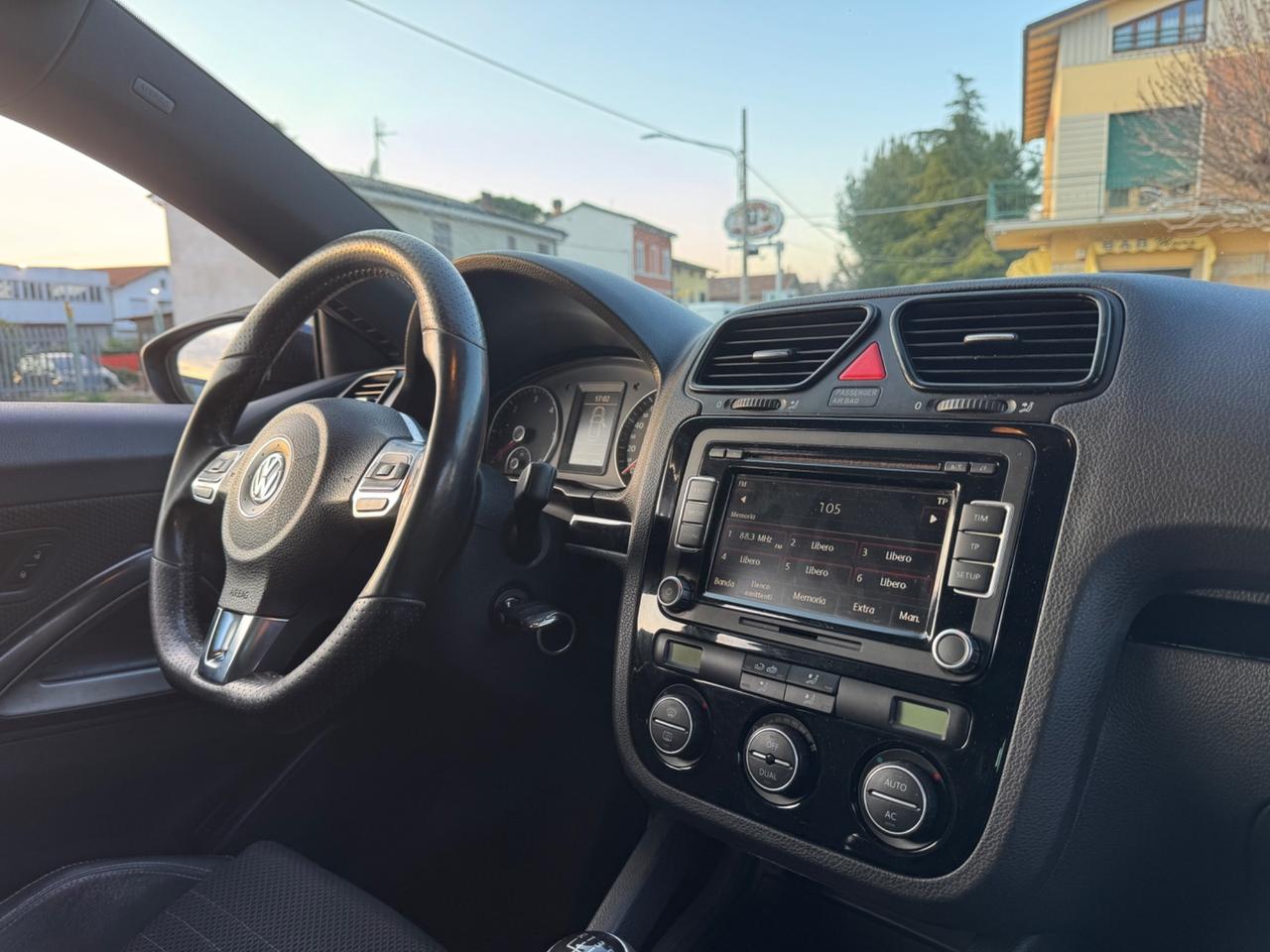 Volkswagen Scirocco 2.0 TDI 140CV DPF