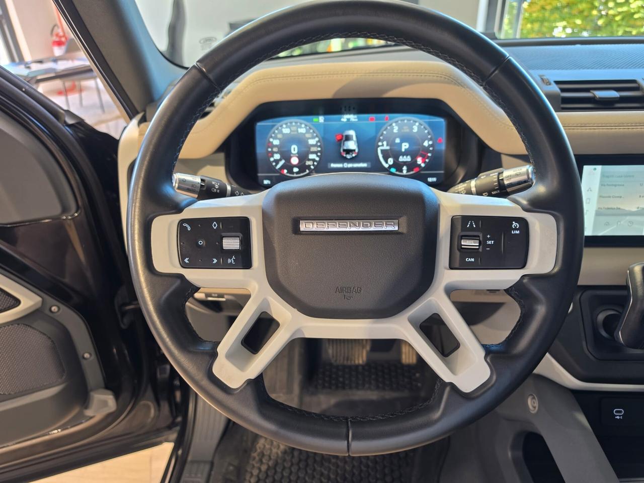 Land Rover Defender VII 110 3.0d i6 mhev SE awd 200cv