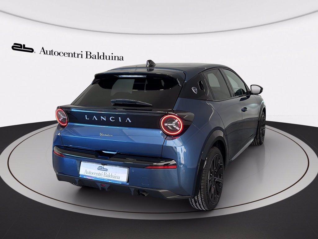 LANCIA Ypsilon 1.2 mhev edizione cassina e-dct del 2024