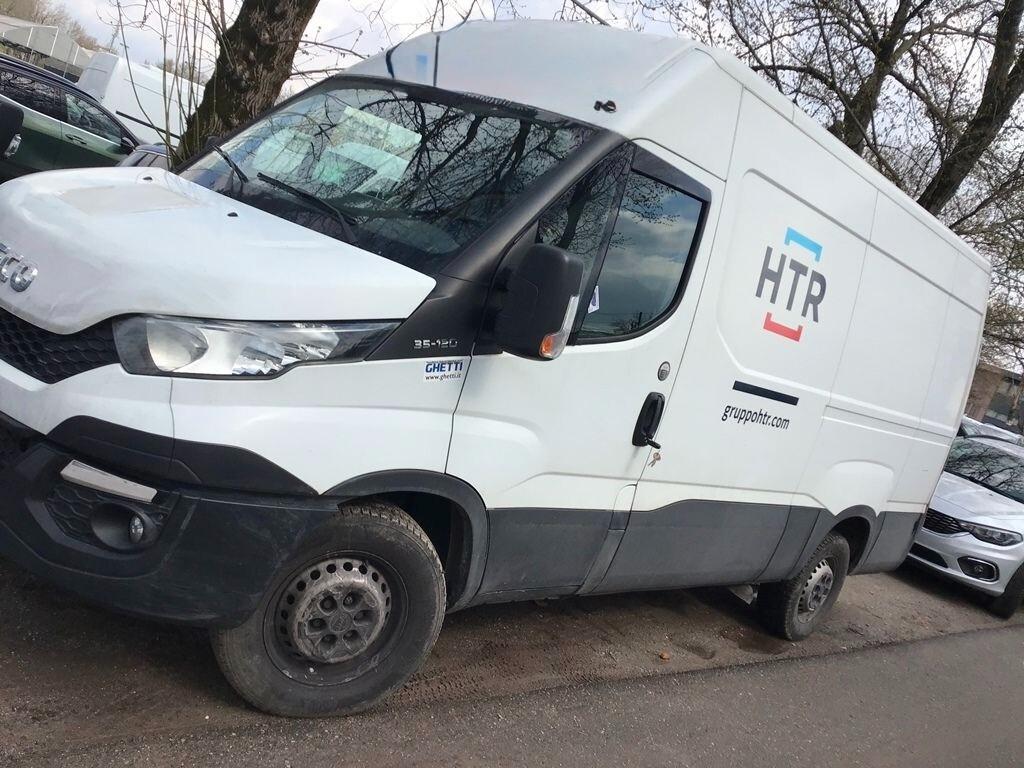 Iveco Daily 33S12V 2.3 HPT PM-SL-TM Furgone