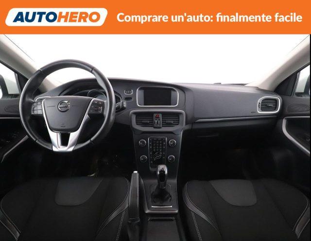 VOLVO V40 T2 Business Plus