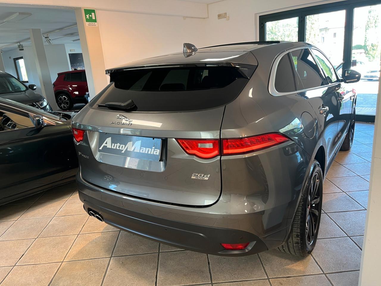 Jaguar F-Pace 2.0 D 180 CV AWD R-Sport
