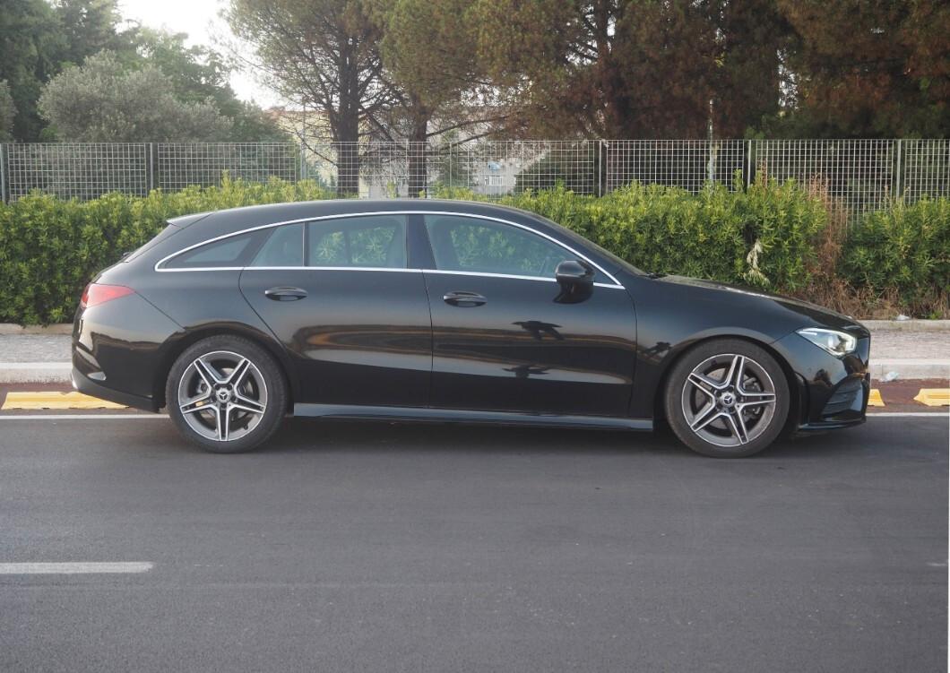 Mercedes-benz CLA 200 d Automatic Premium Shooting Brake