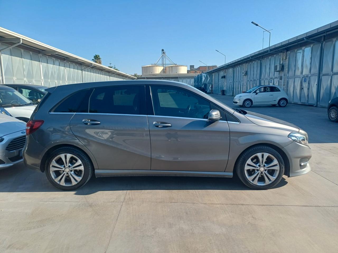 Mercedes-benz B 180 CDI BlueEFFICIENCY Premium