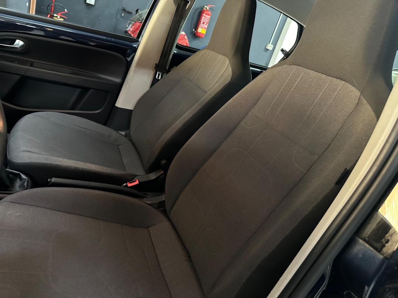 Volkswagen up! 1.0 5p. move