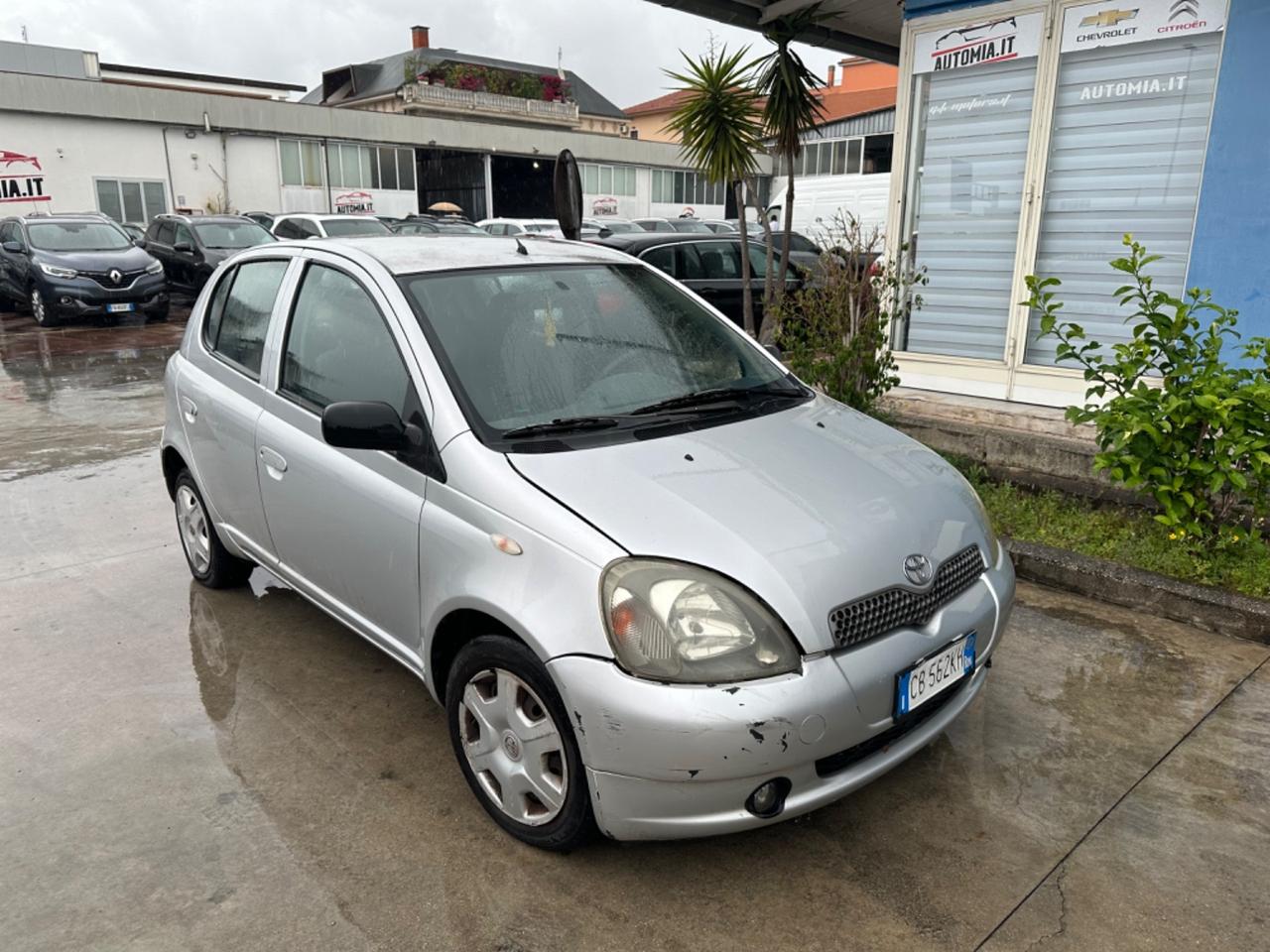 Toyota Yaris 1.3i 16V cat Luna