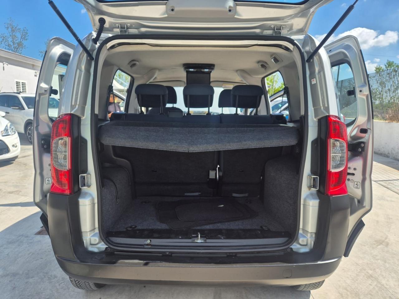Citroen Nemo Multispace 1.3 HDi 75CV XTR Theatre