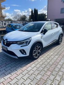 Renault Captur Plug-in Hybrid E-Tech Intens