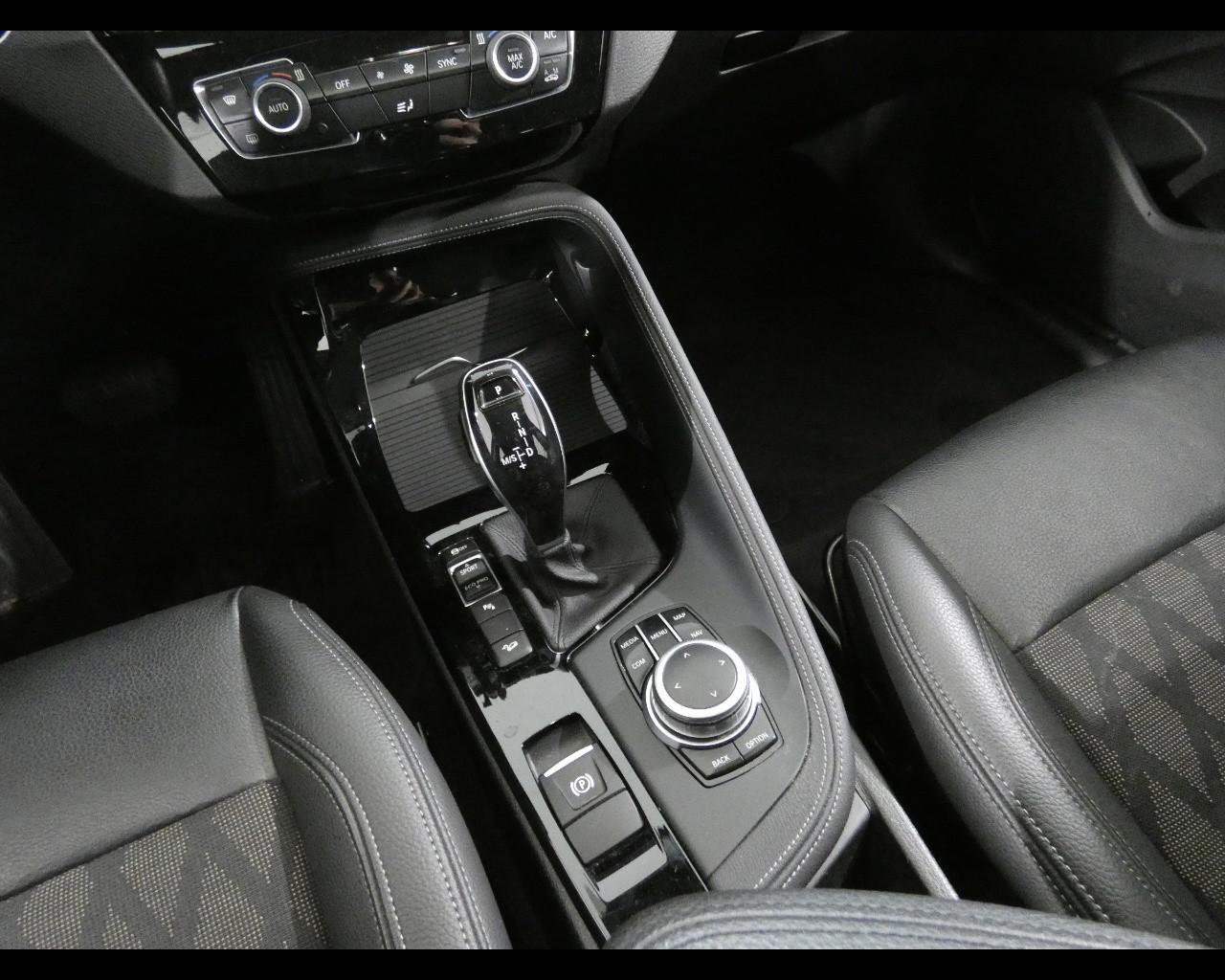 BMW X1 (F48) - X1 xDrive18d xLine