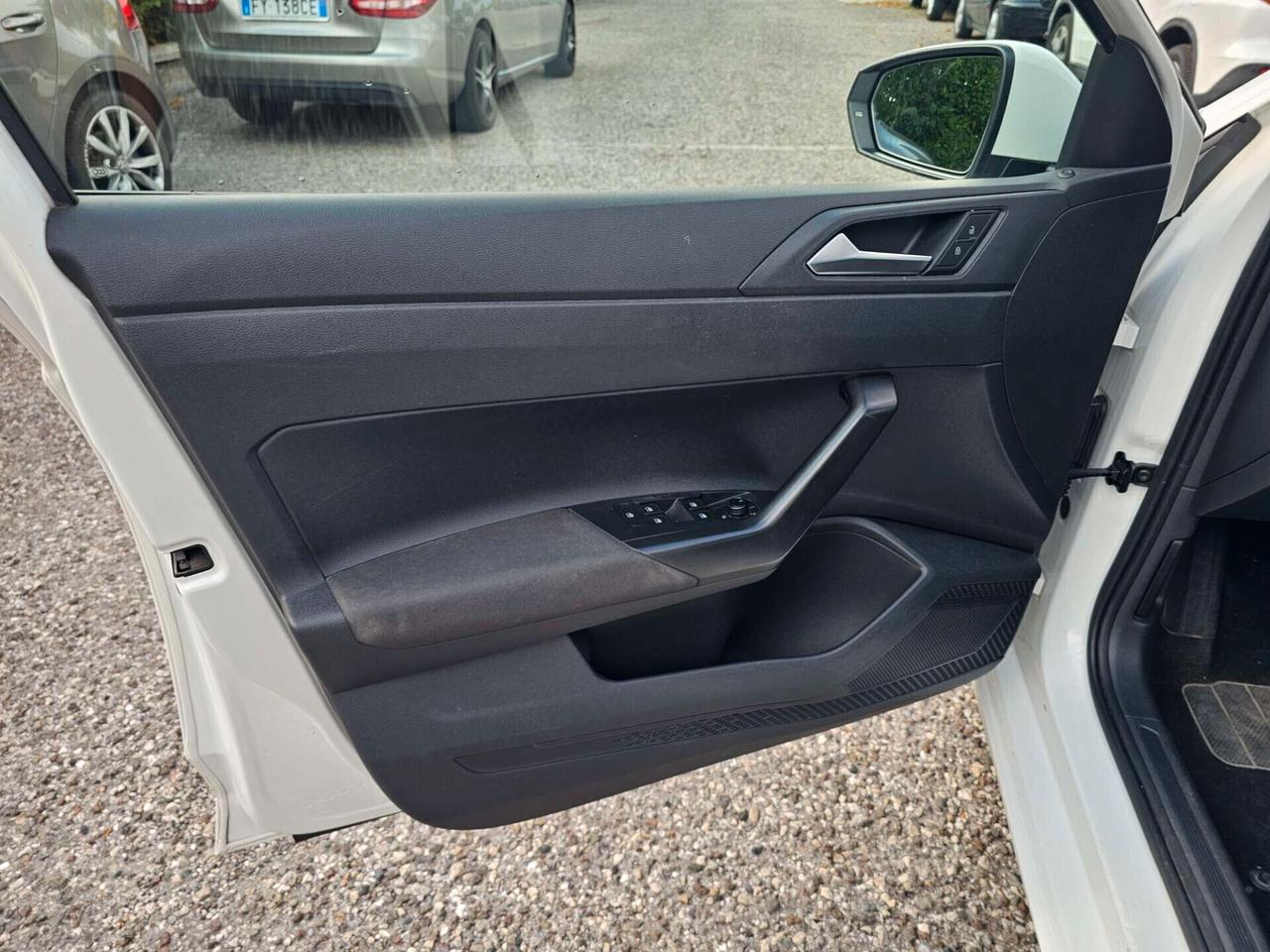 Volkswagen Polo 1.0 MPI 75 CV 5p. Comfortline Neoptentati