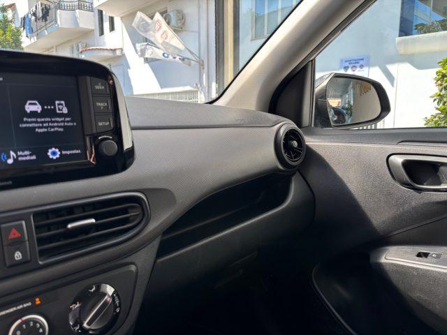 HYUNDAI i10 1.0 MPI AT Connectline tua da 145.00 mensili ant.0