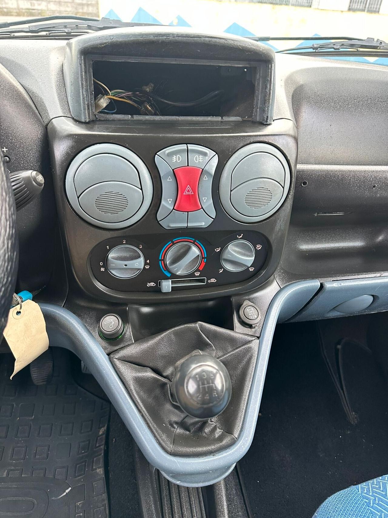 FIAT DOBLO' con 235000km SUPER PREZZO!