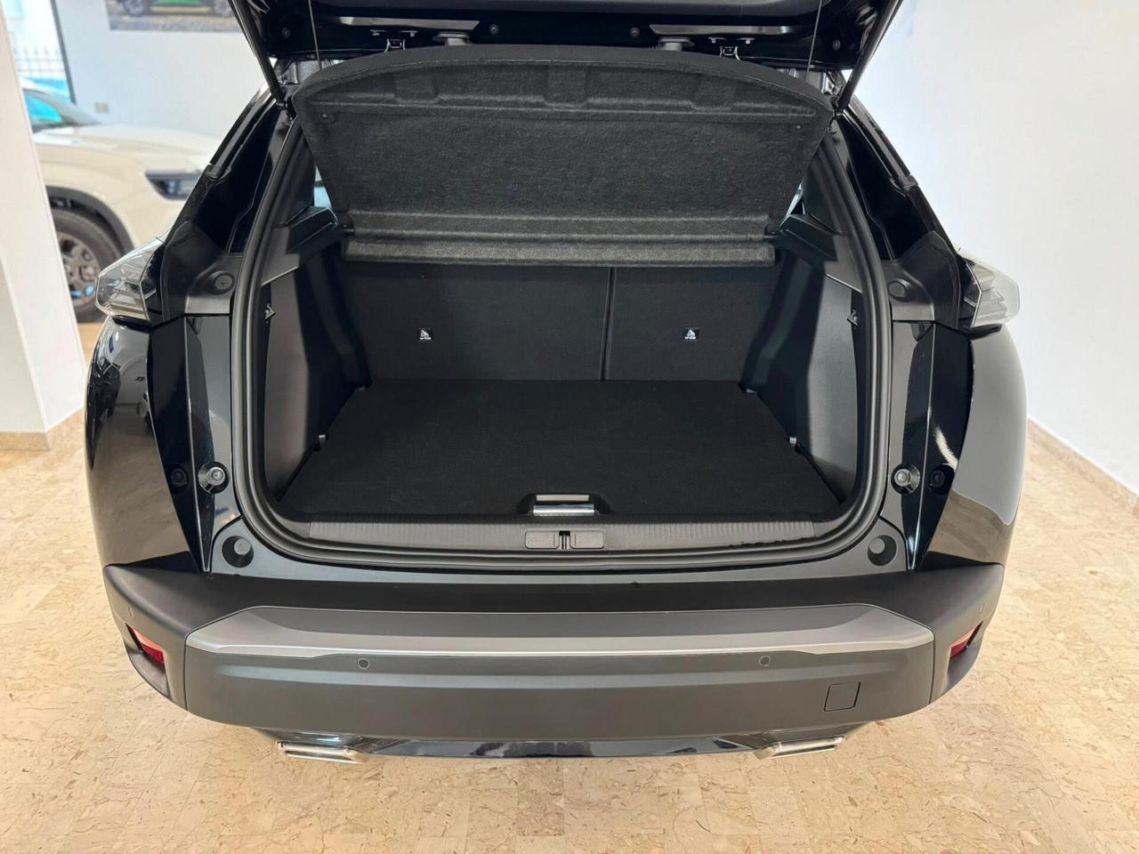 Peugeot 2008 Hybrid 145 e-DCS6 Allure
