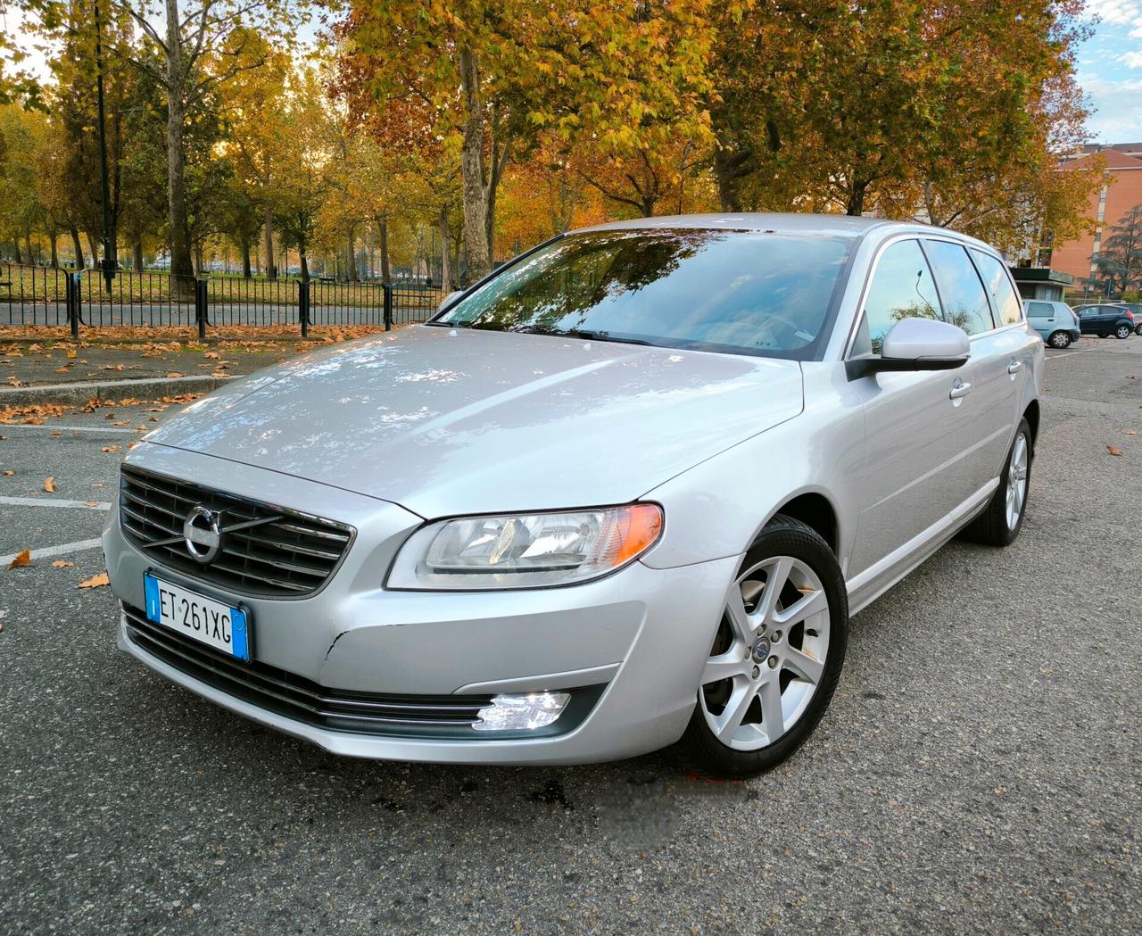 Volvo V70 D3 Geartronic Summum