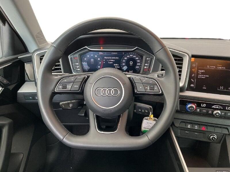 Audi A1 II 2019 Sportback Sportback 30 1.0 tfsi S Line Edition 116cv