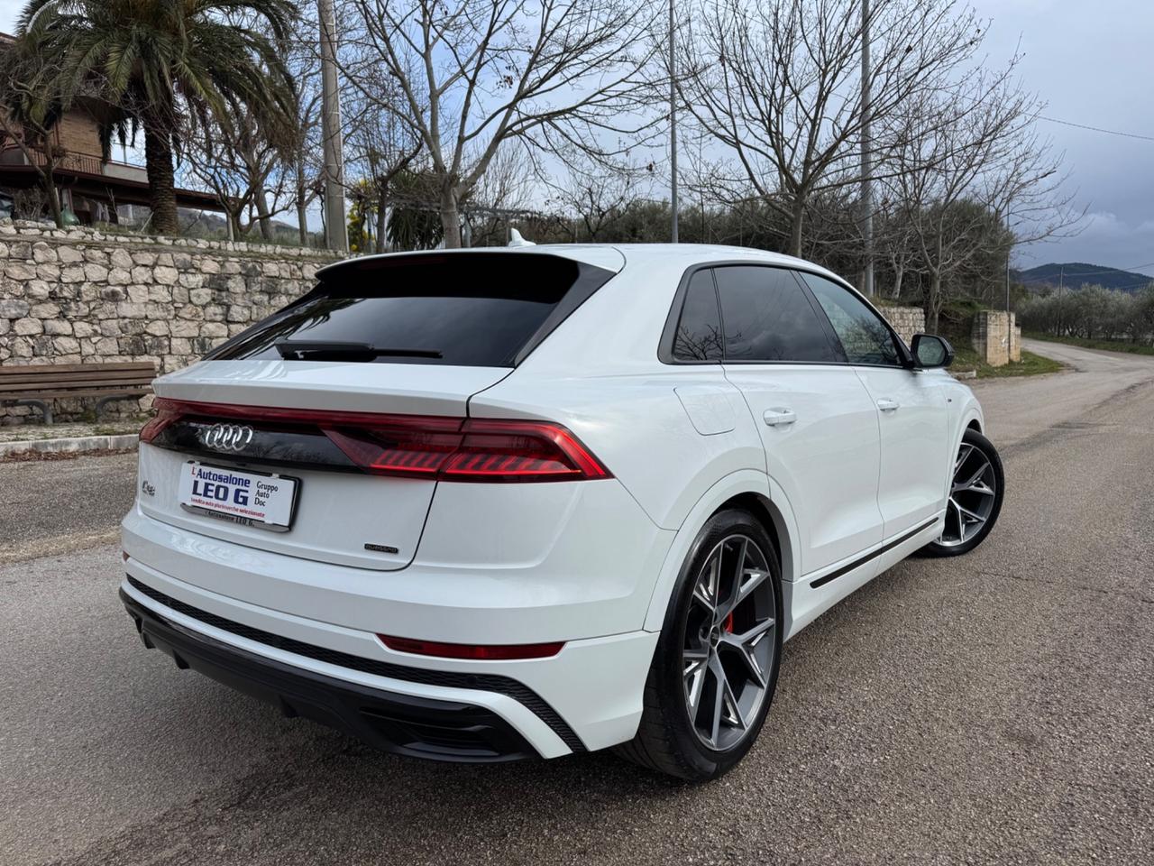 Audi Q8 50 TDI 286 CV quattro tiptronic Sport