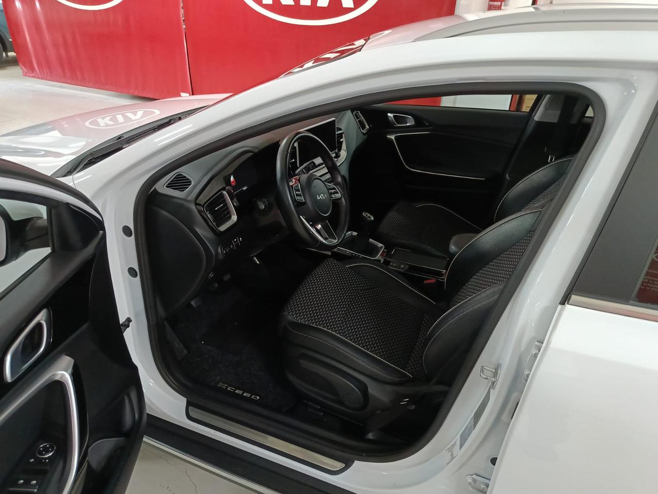 KIA XCeed 2019 - XCeed 1.0 t-gdi High Tech Gpl 117cv
