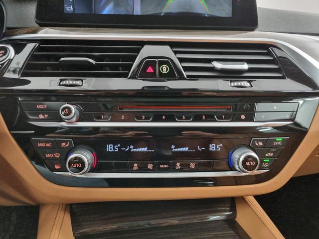 BMW 520 d xDrive Touring Luxury