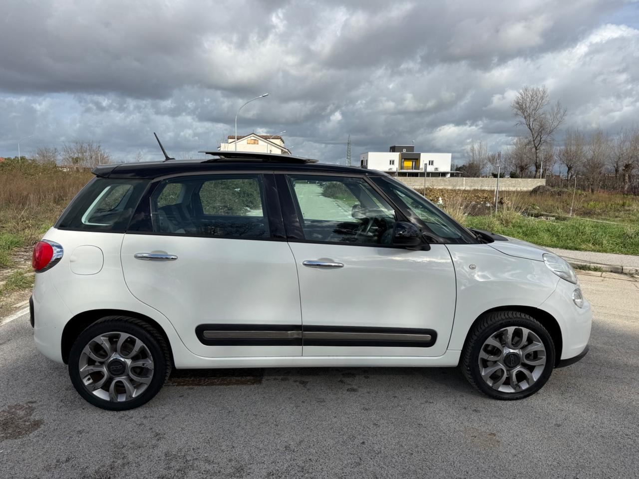 Fiat 500L 1.4 T-Jet 120 CV Full Optional