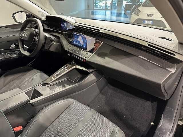 Peugeot 308 BlueHDi 130 S&S EAT8 Allure