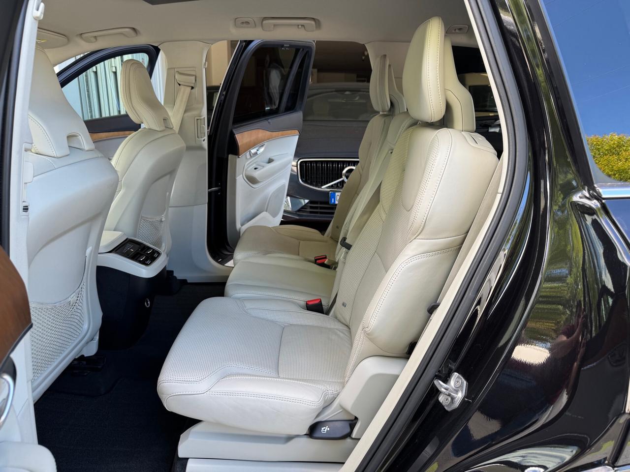 Volvo XC 90 D5 AWD ISCRIPTION 7P. GARANZIA 24 MESI