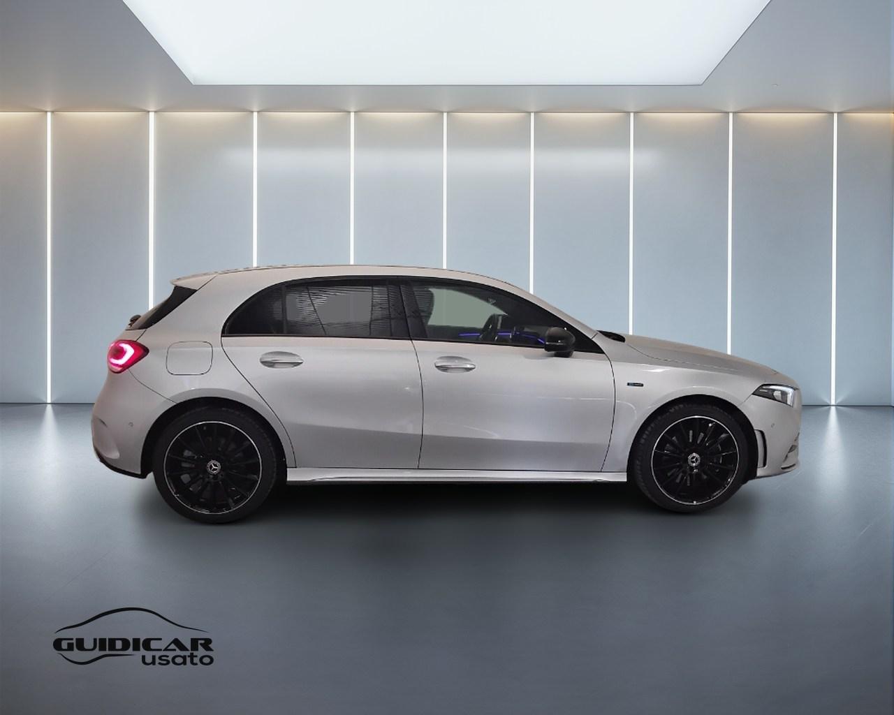 Mercedes-Benz Classe A - W177 2018 - A 250 e phev (eq-power) Premium auto