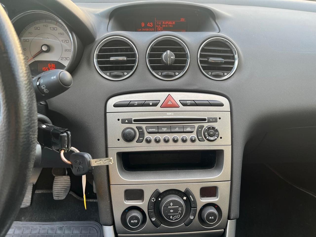 Peugeot 308 1.6 HDi 110CV 5p. Féline (6 Marce)