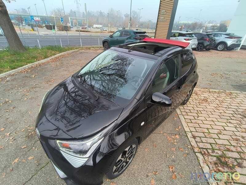 Toyota Aygo 1.0 72 CV x-play