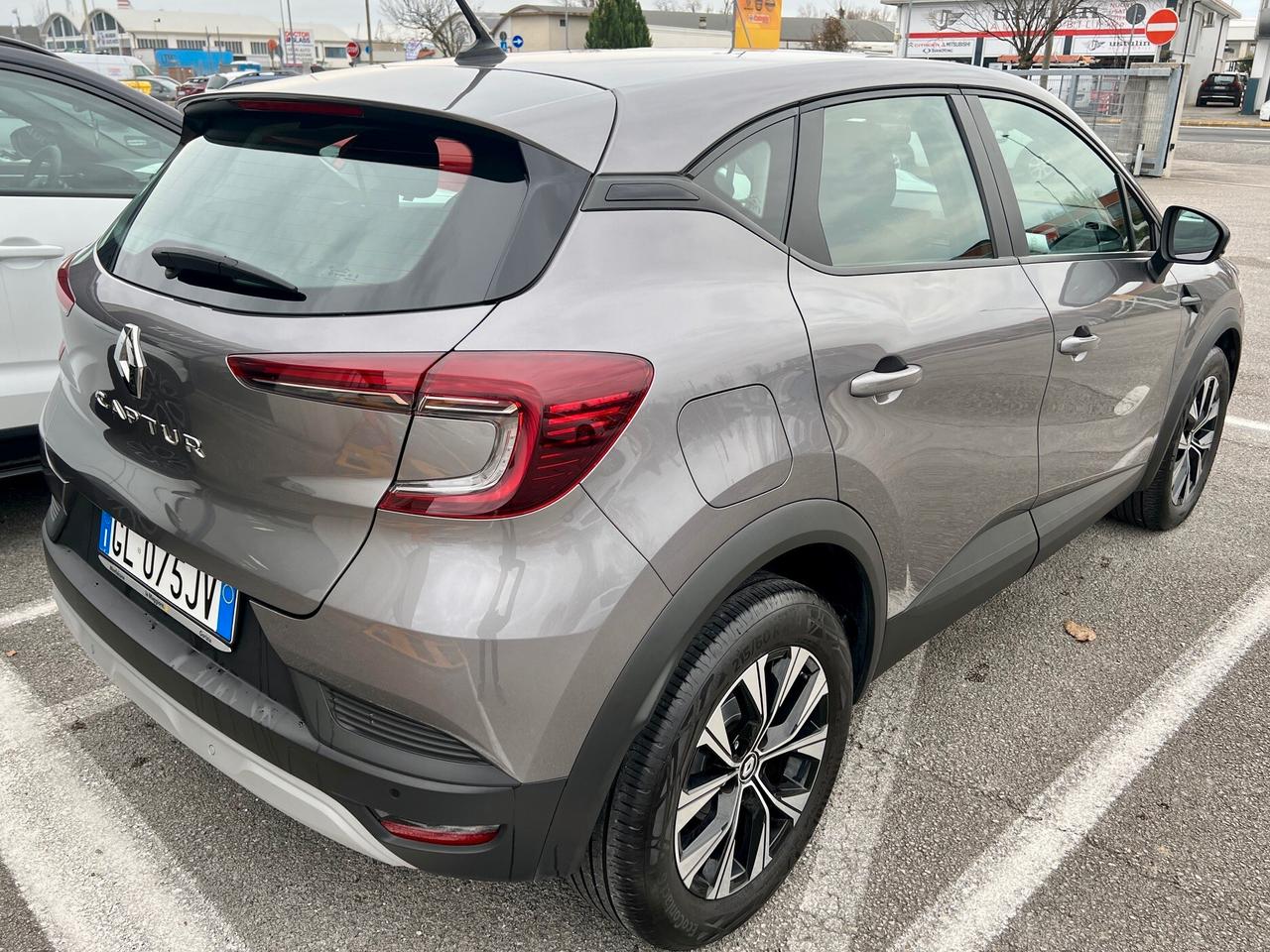 Renault Captur TCe 90 CV Equilibre - 2023