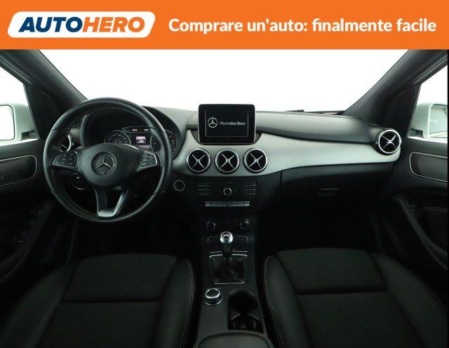 MERCEDES-BENZ B 180 d Sport