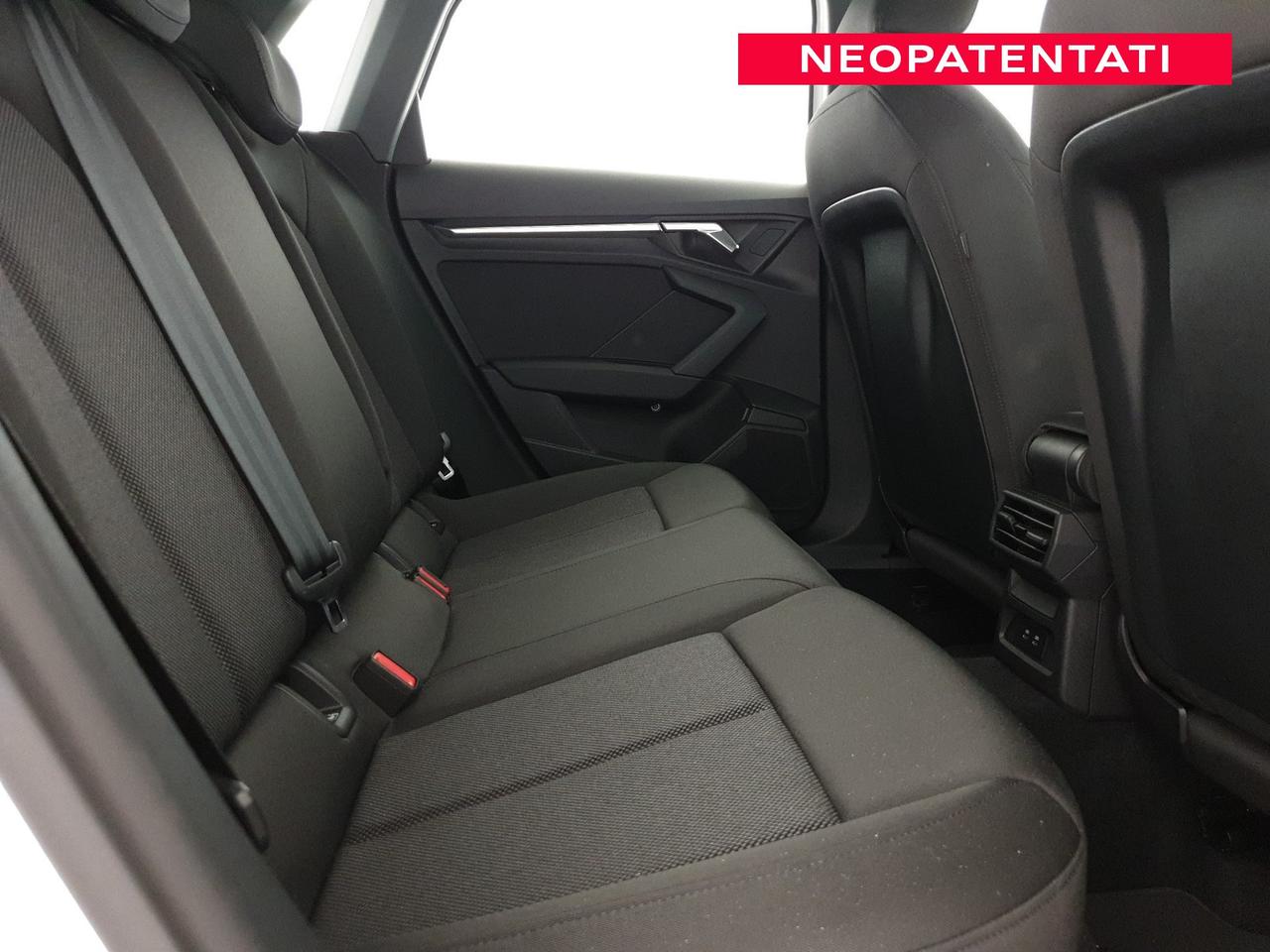 Sportback 30TDI 116CV Business