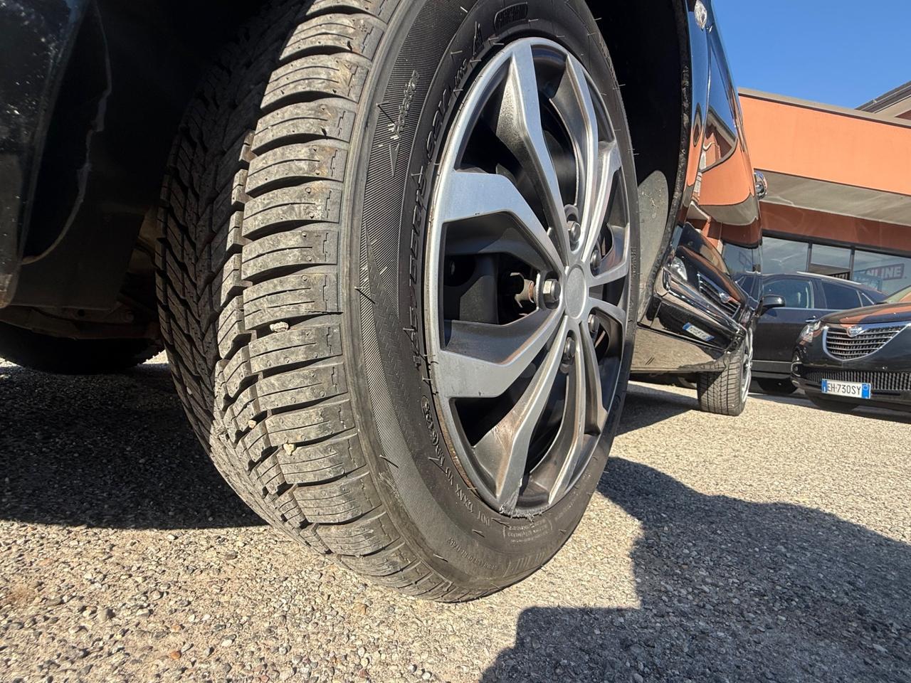 Lancia Ypsilon 1.2 69 CV Elle