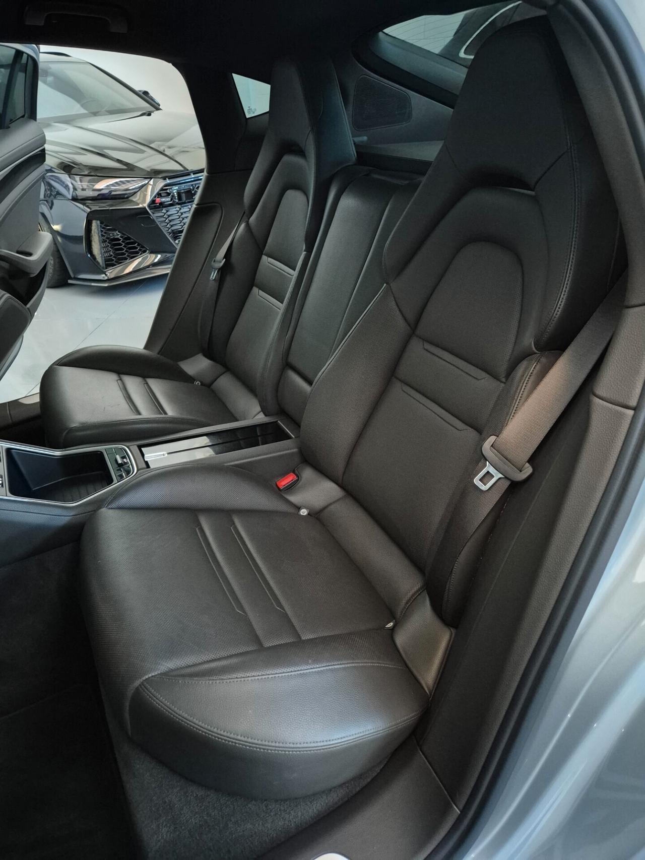 Porsche Panamera 4.0 V8 421cv Tetto PASM FullLed Radar GARANZIA