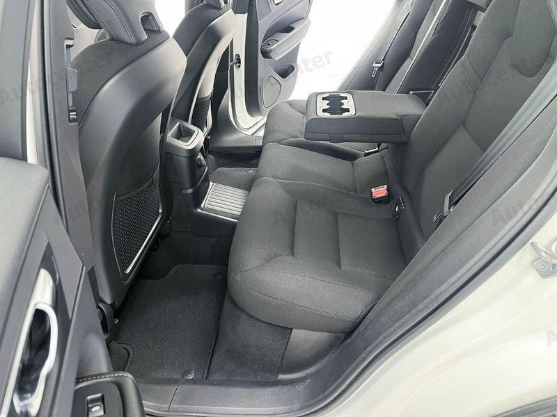 Volvo XC60 T6 Recharge Plug-in Hybrid AWD Inscription Expression
