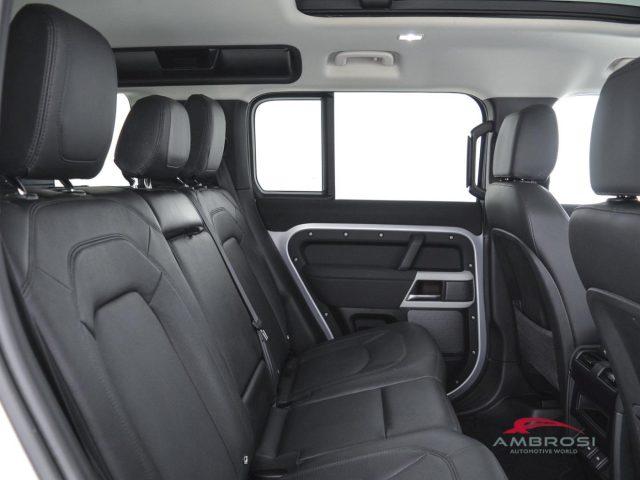 LAND ROVER Defender 110 3.0d i6 mhev SE awd 250cv auto
