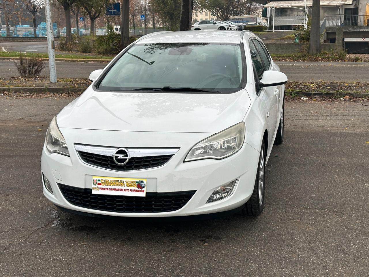 Opel Astra 1.7 CDTI 110CV Sports Tourer Cosmo