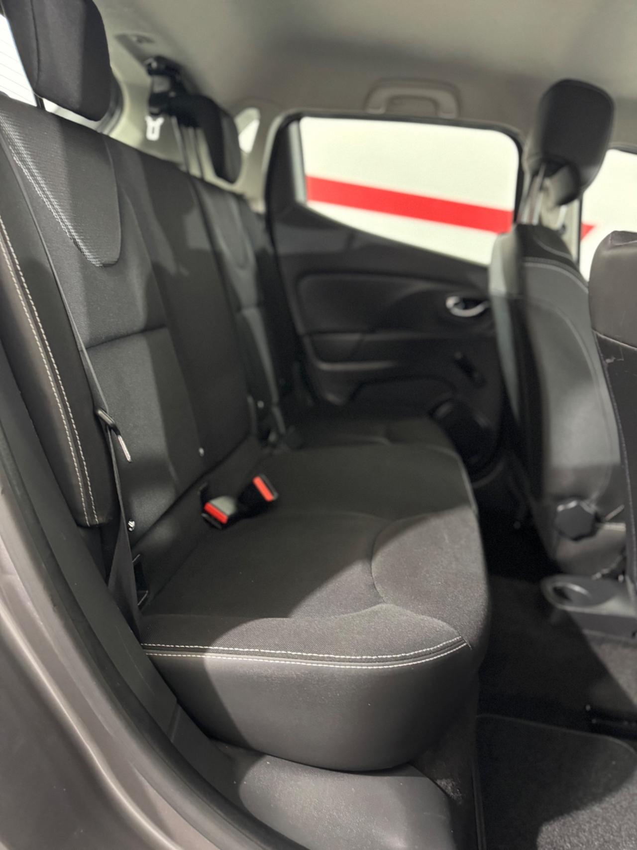 Renault Clio 1.2 75CV 5 porte Costume National